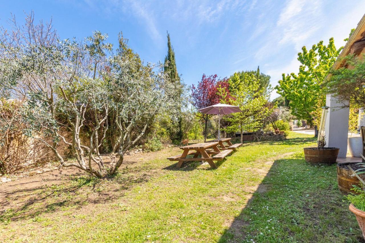Готель Jade En Provence Везон-ла-Ромен Екстер'єр фото