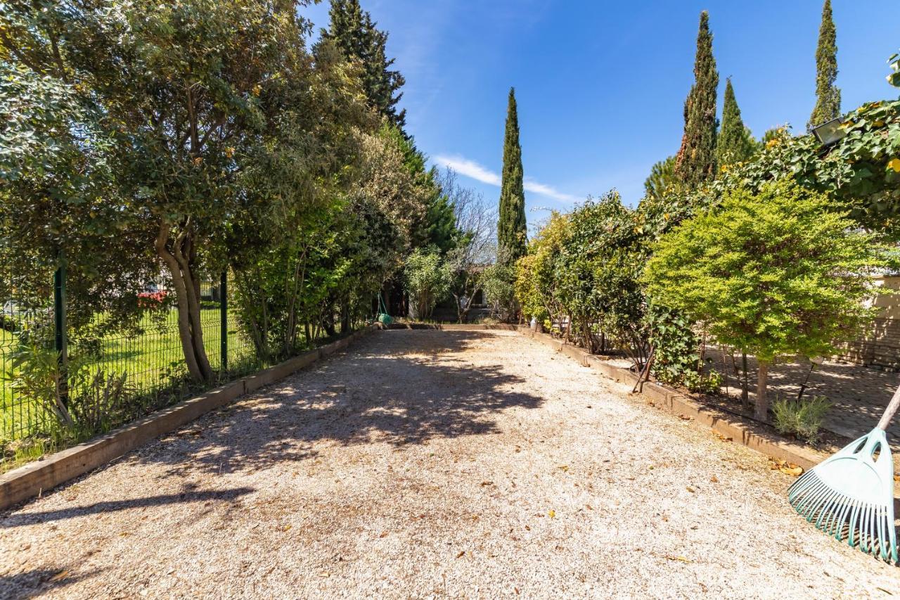 Готель Jade En Provence Везон-ла-Ромен Екстер'єр фото