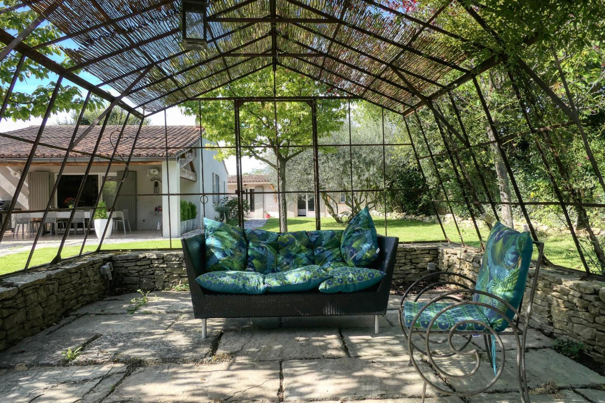 Готель Jade En Provence Везон-ла-Ромен Екстер'єр фото